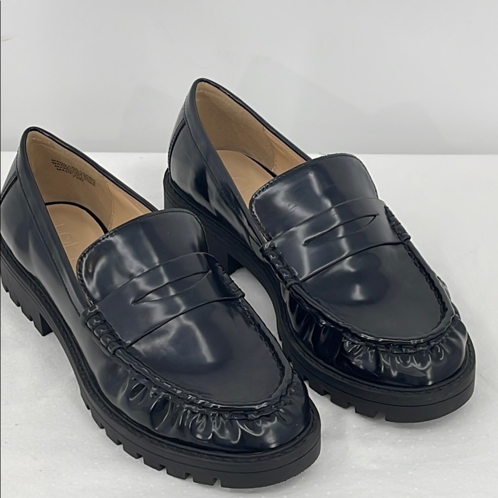 LOFT WOMENS SIZE 7.5M Black Loafers